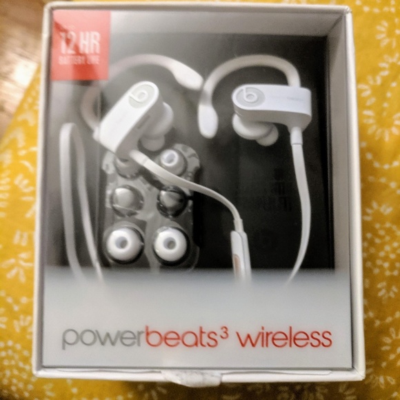 Powerbeats 3 by Dr. Dre (Wireless) - Picture 1 of 7